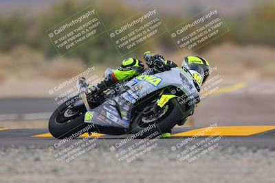 media/Sep-11-2022-SoCal Trackdays (Sun) [[81b7e951af]]/Turn 7 (1145am)/